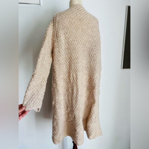 Vintage Tan Cream HandKnitted Cardigan Sweater Duster - Picture 9 of 11